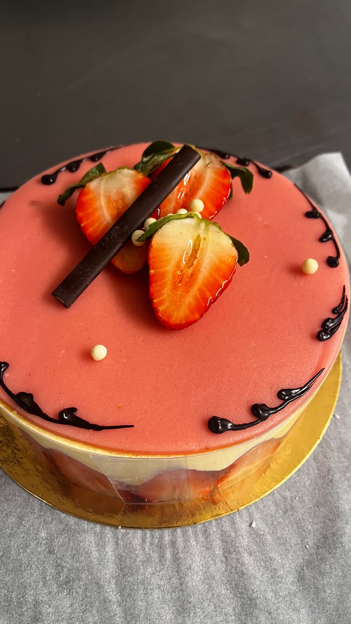 fraisier pate d'amande